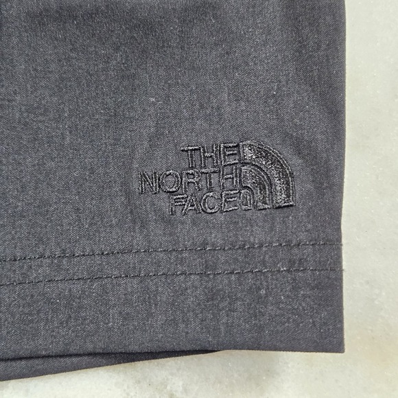 NWT The North Face Mens Class V Pull-On Shorts Athletic 7" inseam Black Size XXL - Picture 2 of 11